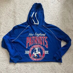 Junk Food New England Patriots‎ Cropped Hoodie Size XXL